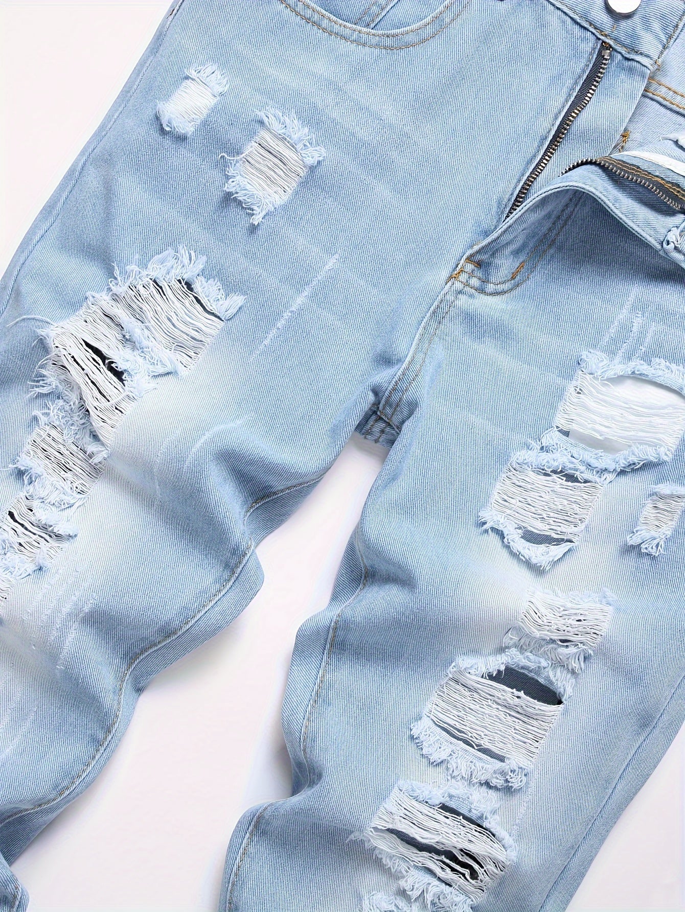 Blue Slim fit jeans.